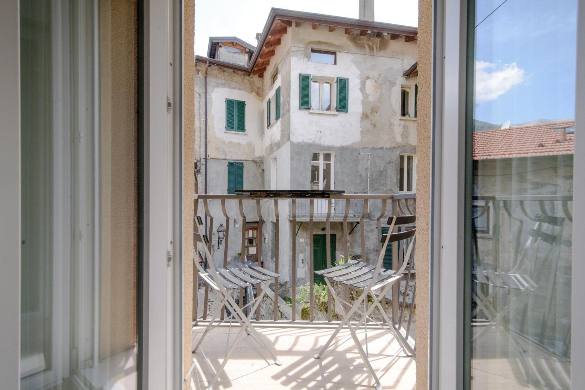 Laglio Apartment Above George Esterno foto