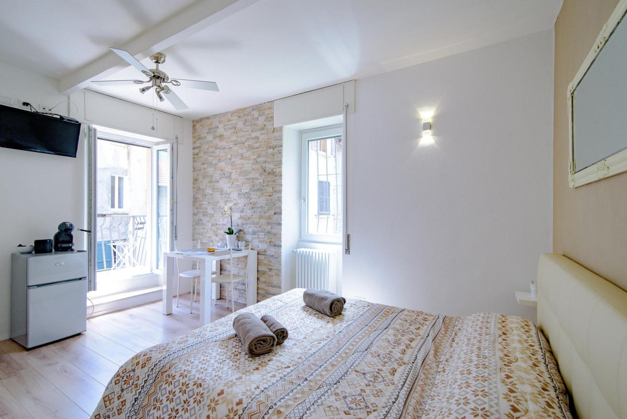 Laglio Apartment Above George Esterno foto